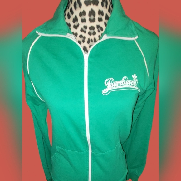 NICE ~ ZIP-UP JACKET LAURELWOOD BREWING COMPANY PORTLAND OREGON  SZ. SM - Picture 1 of 6